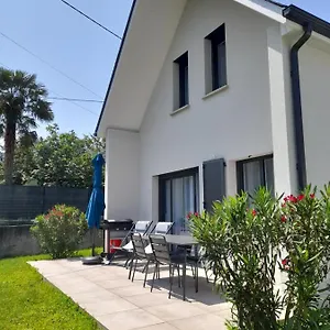 Les Iris Hébergement de vacances